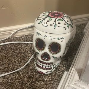 Sugar skull scentsey warmer